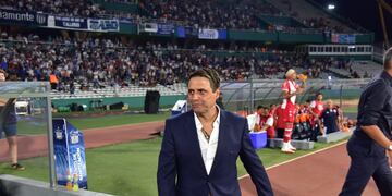 Ángel Hoyos se juega mucho este sábado. Y pone todo lo que tiene en Talleres (Facundo Luque / La Voz).