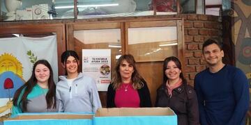 Dos colegios más se sumaron a la campaña solidaria "Tu escuela ayuda".
