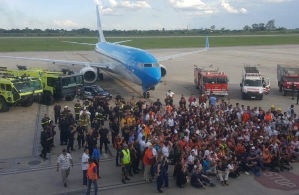 Harán simulacro de accidente en el aeropuerto de Mendoza
