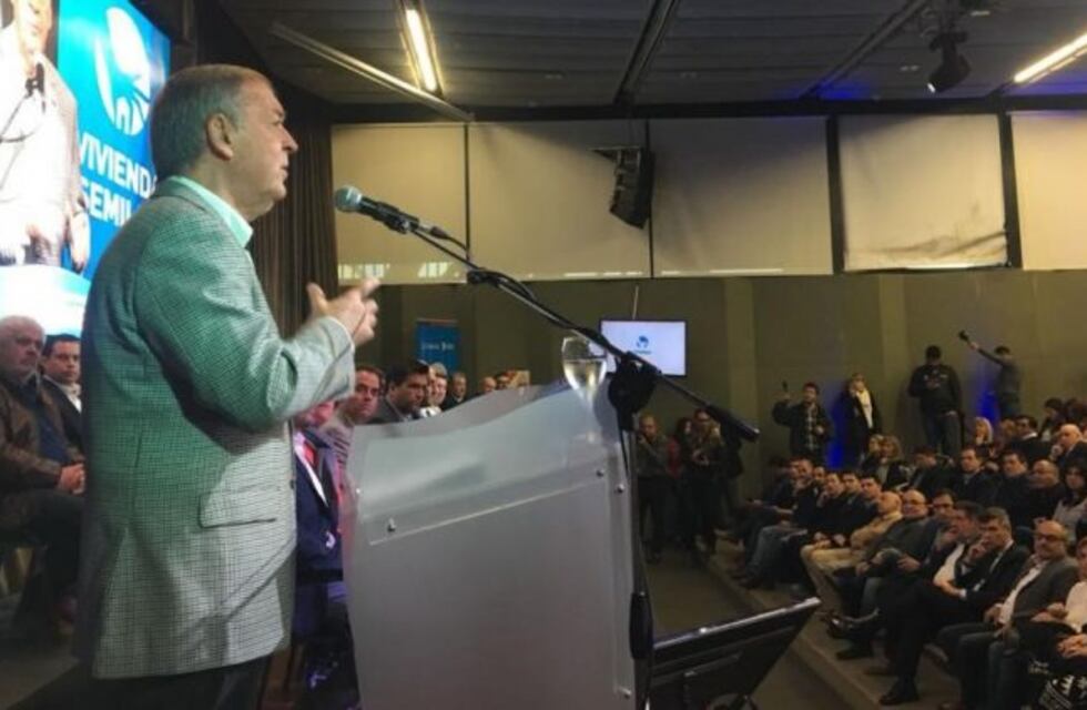 Presentaron "Vivienda Semilla", que facilita materiales a familias pobres