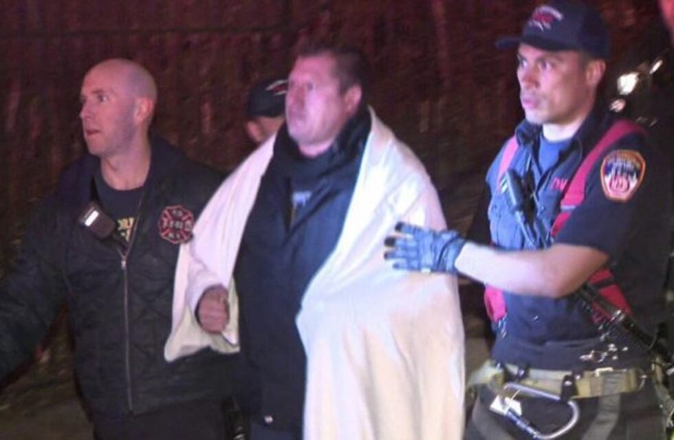 El piloto del helicóptero accidentado culpó a la valija de un pasajero