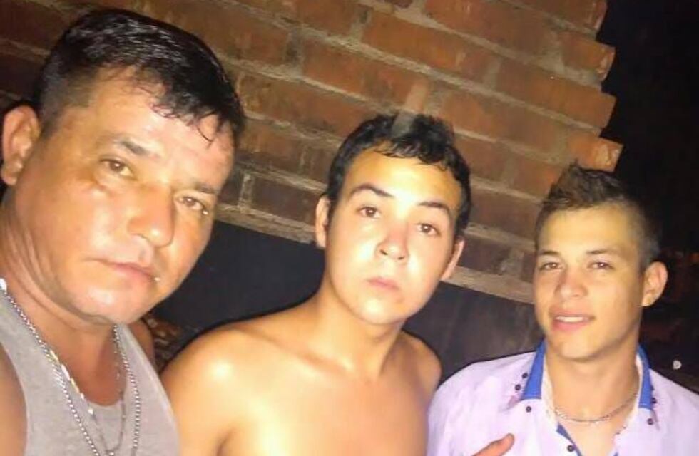 Padre e hijo, perdidos en el Paraná, son buscados