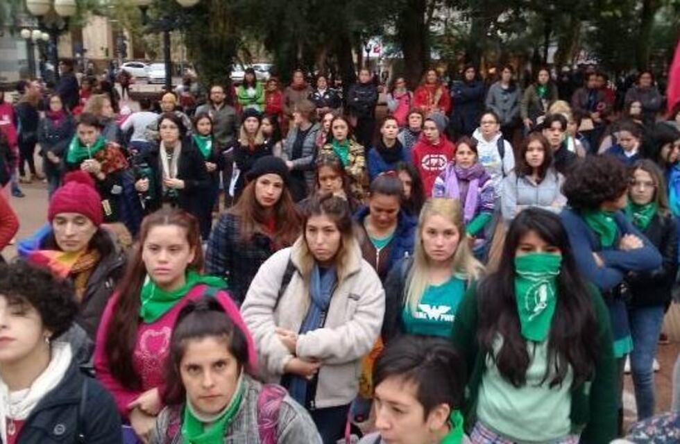 Posadas se sumó a la marcha nacional #NiUnaMenos