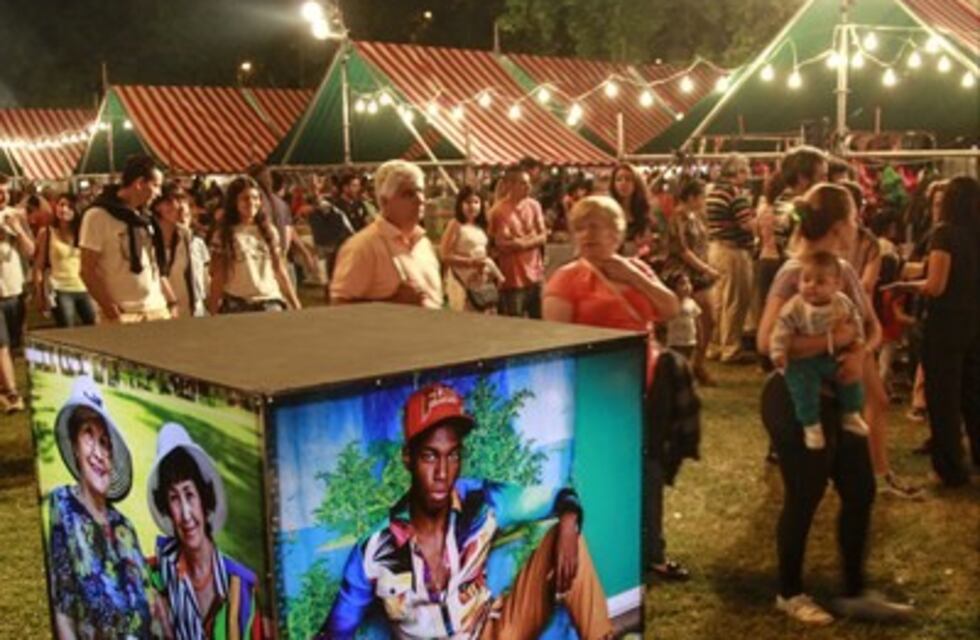 Convocan a entidades de bien público para la explotación del buffet de Argentina en Colectividades