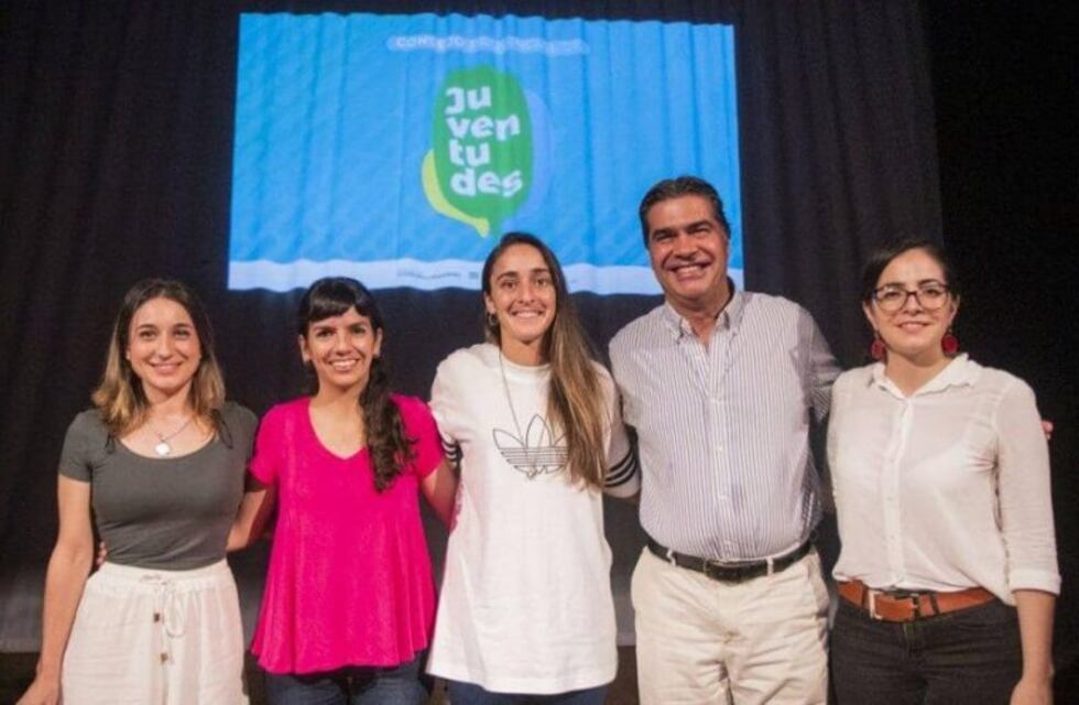 Junto a Macarena Sánchez, se presentó el Consejo Provincial de Juventudes