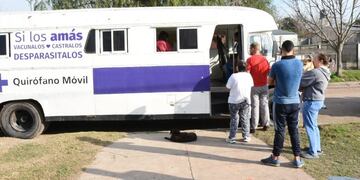 El quirófano móvil estuvo en el barrio Barranquitas\u002E (Prensa Municipalidad de Rafaela)