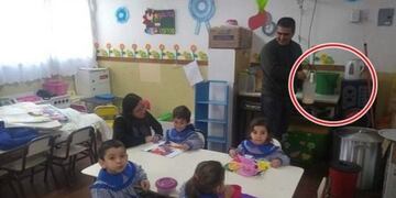 Mientras los niños tienen clases, los docentes preparan la leche\u002E