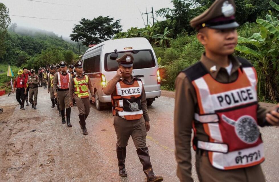 Ya son 8 los chicos que están fuera de la cueva en Tailandia