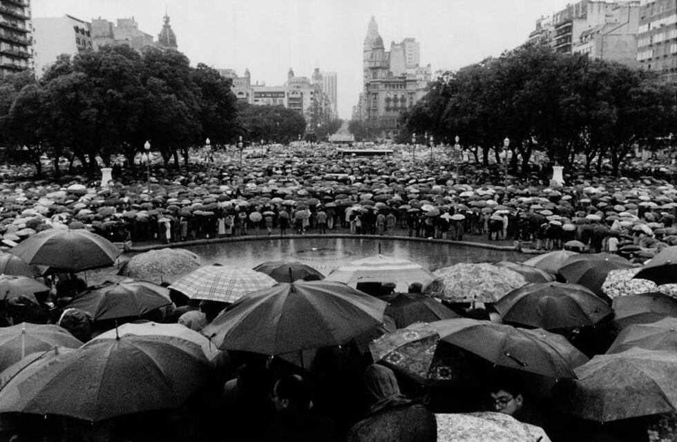 AMIA: tras 24 años, una imagen que dice todo