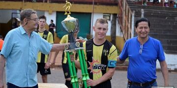 Atlético Campo Grande venció a Atlético Iguazú por la Liga Obereña de Fútbol\u002E