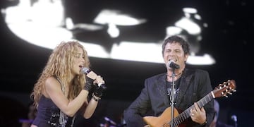 BUENOS AIRES 17/05/08, SHAKIRA Y ALEJANDRO SANZ DURANTE EL FESTIVAL ALAS EN COSTANERA SUR\u002E FOTO: DYN/ALBERTO RAGGIO/ costanera sur alejandro sanz recital beneficio fundacion alas organizado por la Fundacion ALAS America Latina en Accion Solidaria