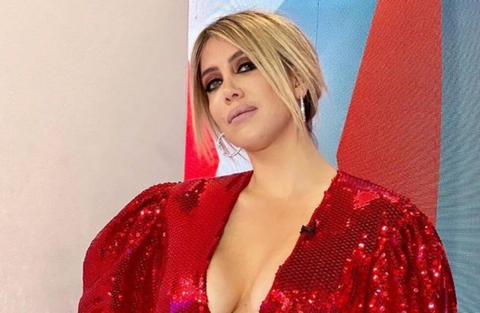 Wanda Nara compartió una provocativa imagen comiendo chocolate