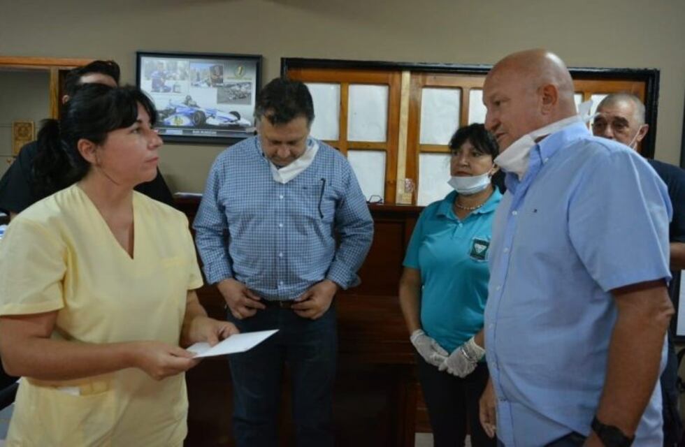 El municipio de Iguazú donó  $500 mil al Hospital
