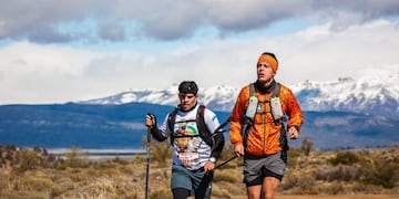 Un atleta no vidente participó de la carrera "Corre por bomberos" en Dina Huapi