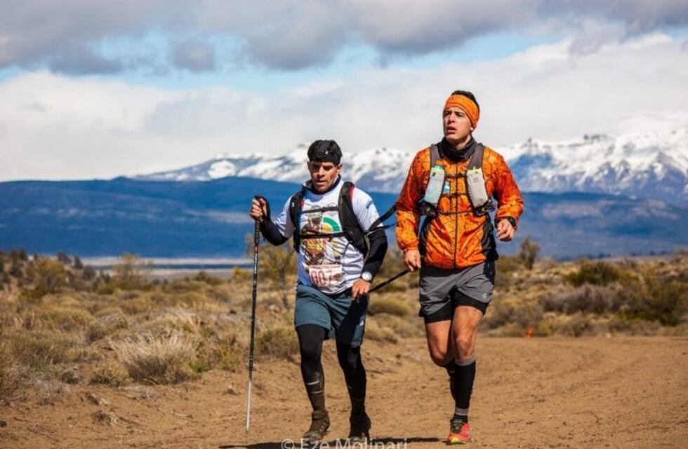 Un atleta no vidente participó de la carrera "Corre por bomberos" en Dina Huapi