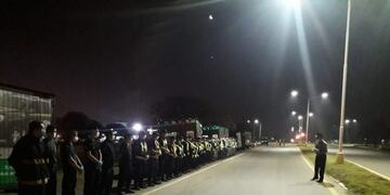 Las fuerzas provinciales realizaron un despliegue inédito en el departamento San Cristóbal\u002E (@marcelo_sain)