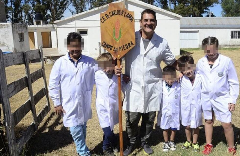 Conmoción en Río Cuarto: maestro rural que venía de dar clases chocó en su moto y murió