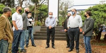 Homenaje presidido por Stelatto en el Cementerio La Piedad Por el Día del Futbolista de Misiones\u002E