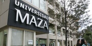La Universidad Maza vuelve a la presencialidad