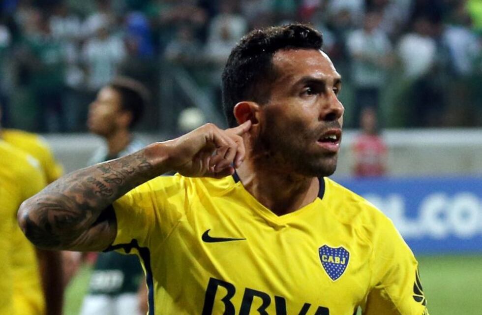 ¿Qué te hiciste? El nuevo look de Carlos Tevez
