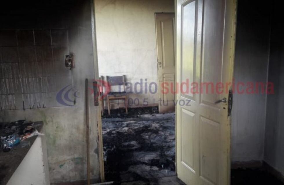 Quemaron escuela porque no les interesó nada para robar