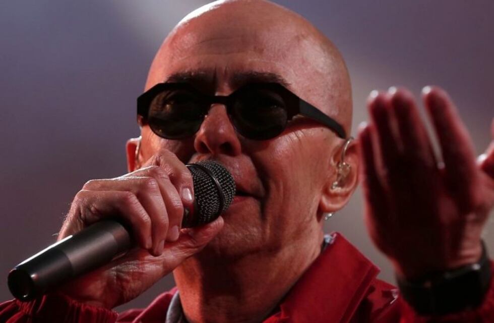 El Indio Solari cantó en el velatorio de Micaela García