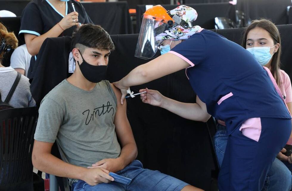 Vacuna COVID-19: Santa Fe se acerca a las 8 millones de dosis aplicadas