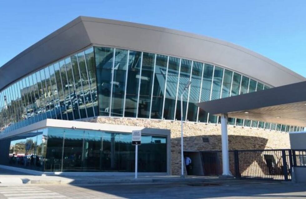 Se filtró agua en el Aeropuerto de Comodoro por las intensas lluvias