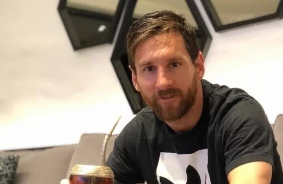 Messi y un desayuno en Barcelona con un mate bien leproso