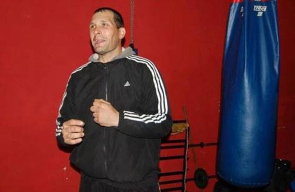 Rossi peleará este sábado en Rusia pero sin título en juego