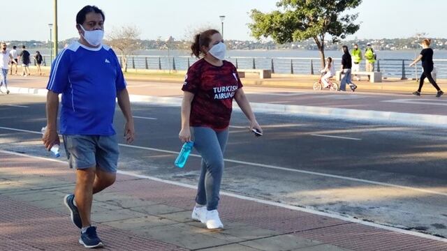 En la calle codo a codo, puesto en práctica este lunes de caminata recreativa en Posadas\u002E (MIsiones Online)