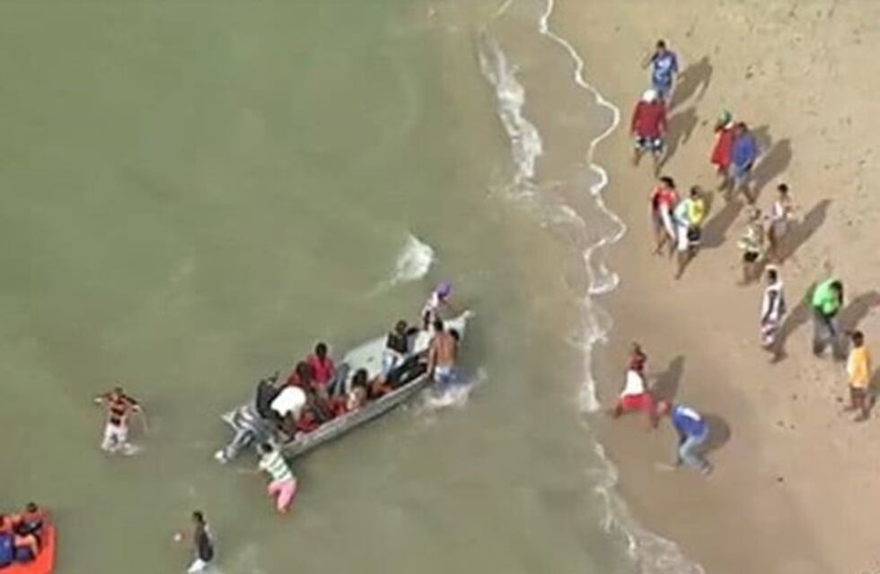 Nuevo naufragio en Brasil: al menos 22 muertos y decenas de desaparecidos en Salvador