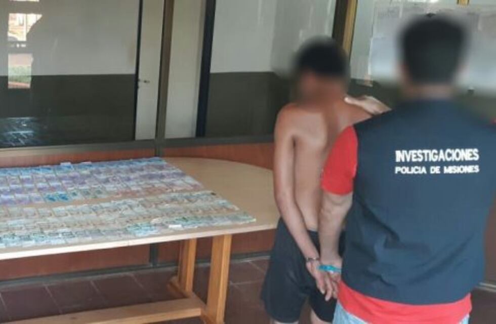 En San Vicente dos hombres atacaron a su jefe para robarle poco más de 10 mil pesos