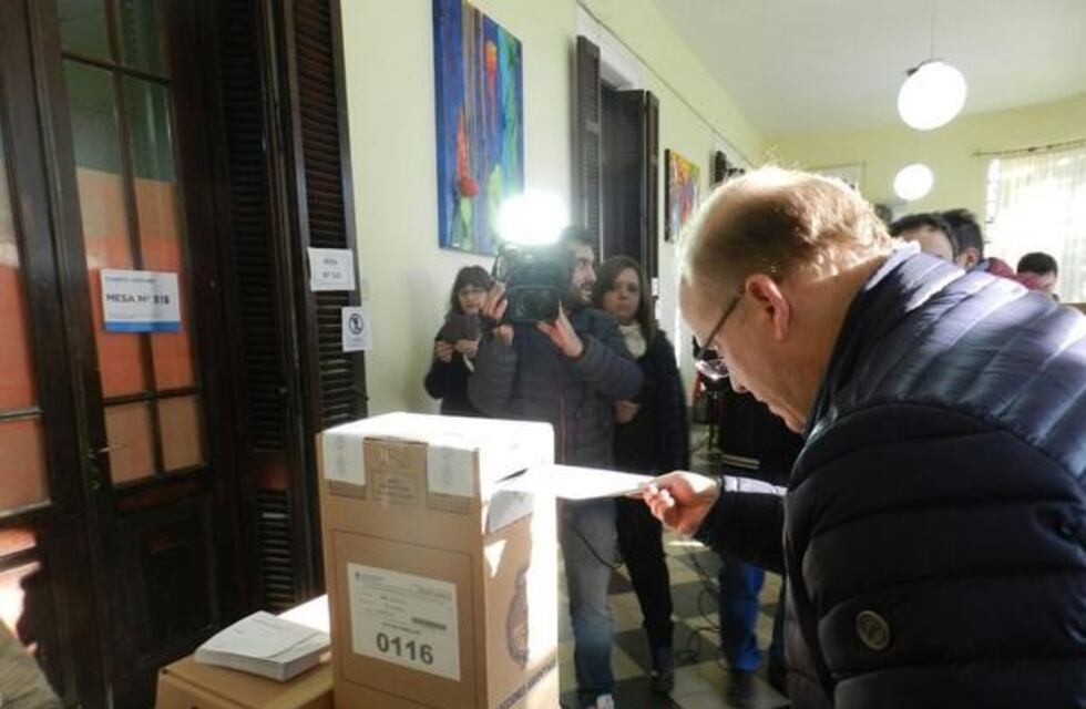 Contigiani le puso el pecho a la derrota y convocó a trabajar para "fortalecer el Frente Progresista"