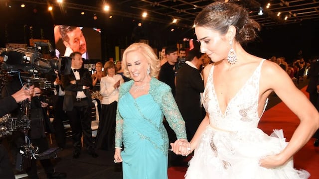 Juana Viale junto a su abuela Mirtha Legrand (DYN)