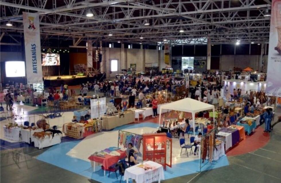 Se realizó la Feria de Manos Catamarqueñas