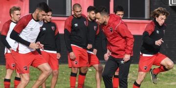 Newell's jugará con muchos juveniles el domingo por Copa Santa Fe (@CANOBoficial)