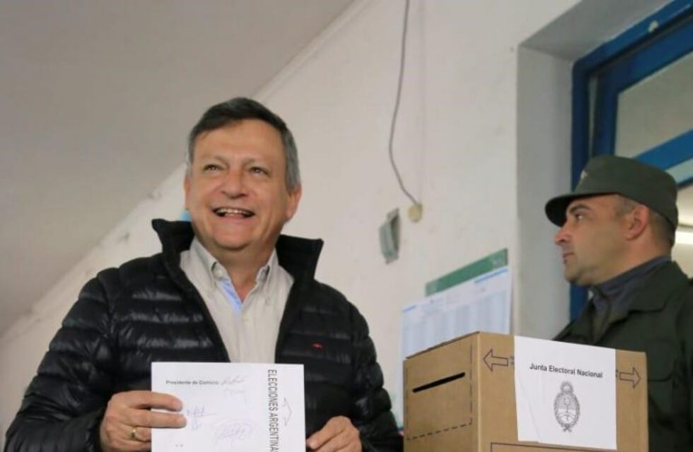 Votó Peppo y aseguró que "las familias esperan un país mejor"