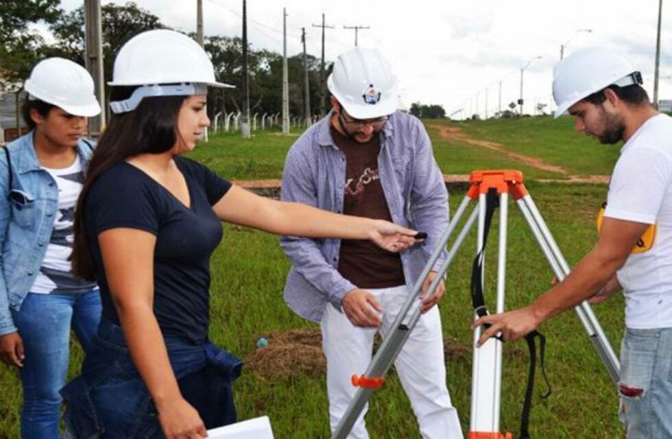 Cinco cordobeses becados por la Cámara de Construcción para estudiar Ingeniería Civil