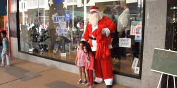 Papá Noel llega a galería Plaza