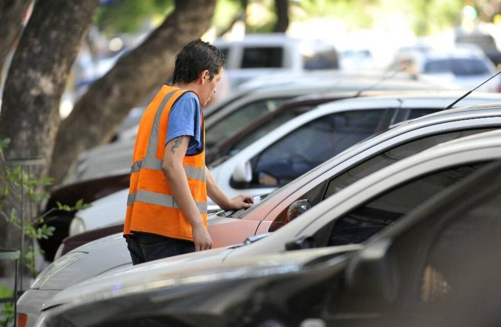 Aumentó el precio del ITV y el estacionamiento medido en Córdoba: a cuánto se fueron