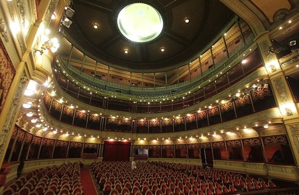 Comenzó la restauración del teatro Libertador San Martín en Córdoba