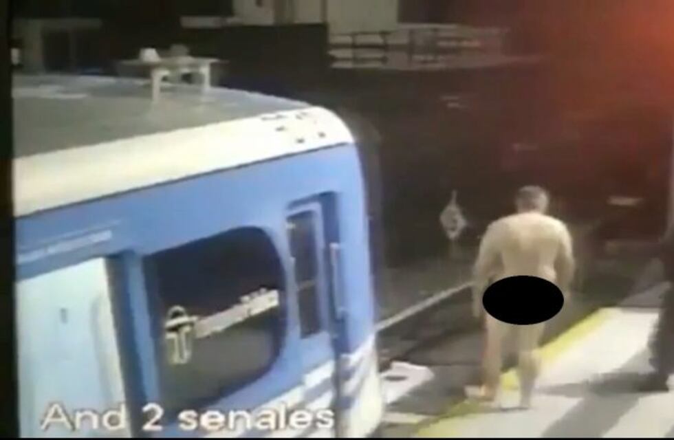 El "Terminator" del Tren Sarmiento: se bajó desnudo y corrió por las vías