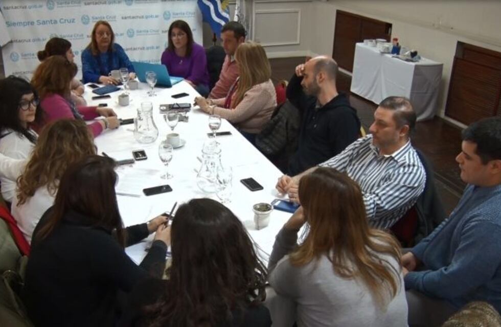 Importante reunión de gabinete del gobierno de Santa Cruz