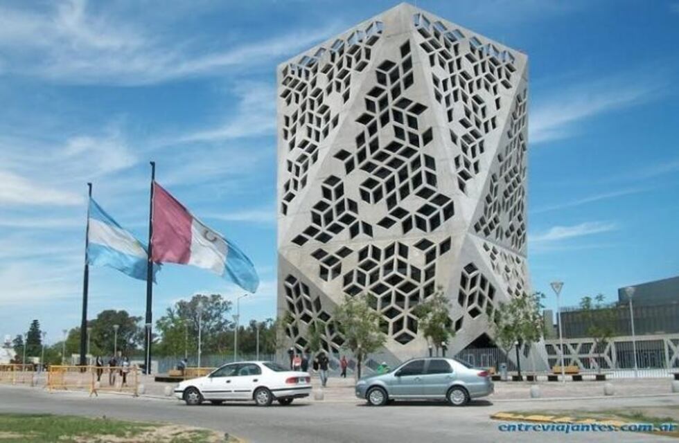 Córdoba recibió fondos del Tesoro Nacional para afrontar la crisis por el coronavirus