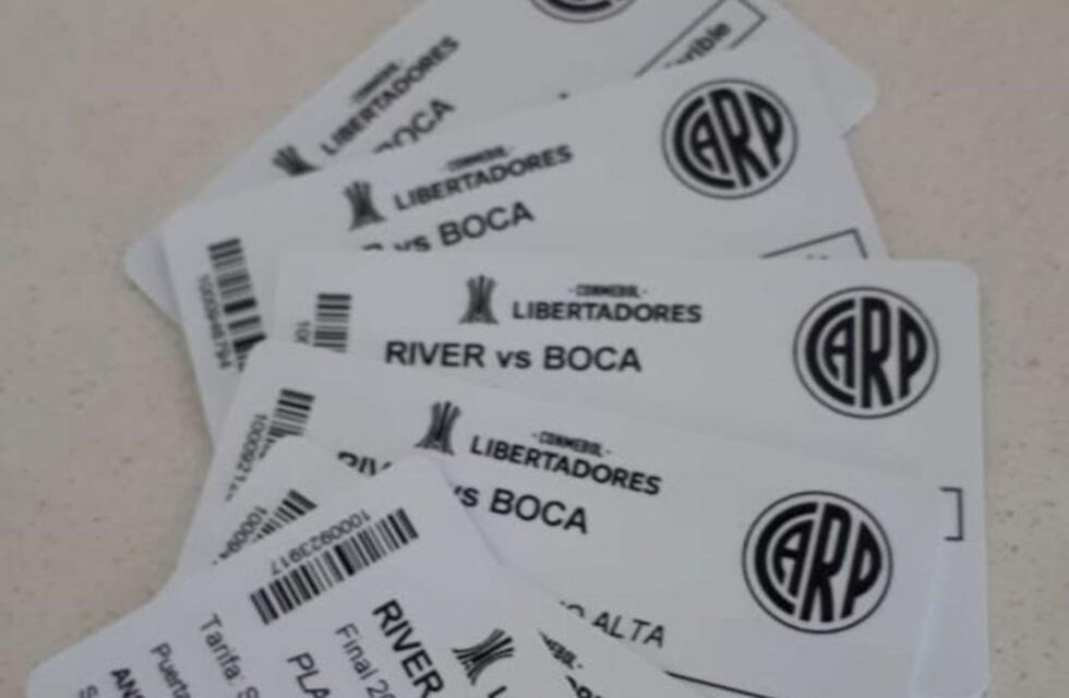 Final de la Copa Libertadores: un hincha de River cambia su entrada por un trabajo