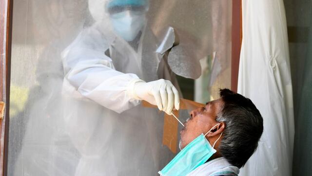 Test COVID-19 (Photo Sajjad Hussain)