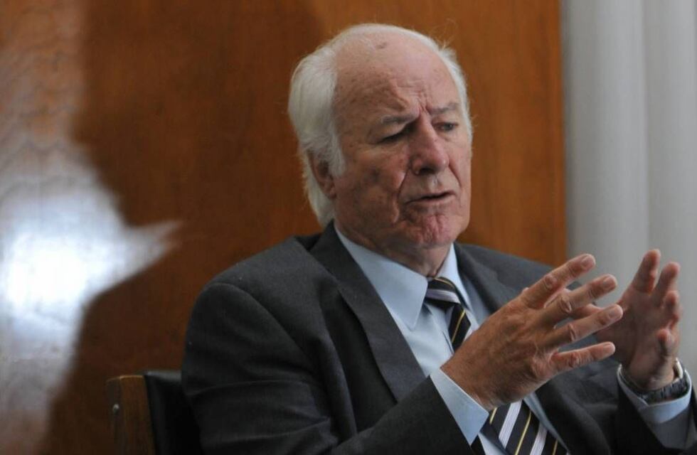 Pedro Llorente también fue intimado por Anses para que se jubile