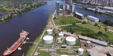 El Puerto de Santa Fe firmó un convenio para fomentar el desarrollo regional, bajando costos logísticos y optimizando tiempos\u002E(@puertostafe)