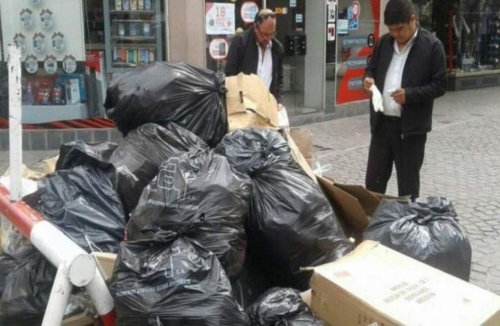 Comerciantes que saquen la basura recibirán multas de hasta 20 mil pesos